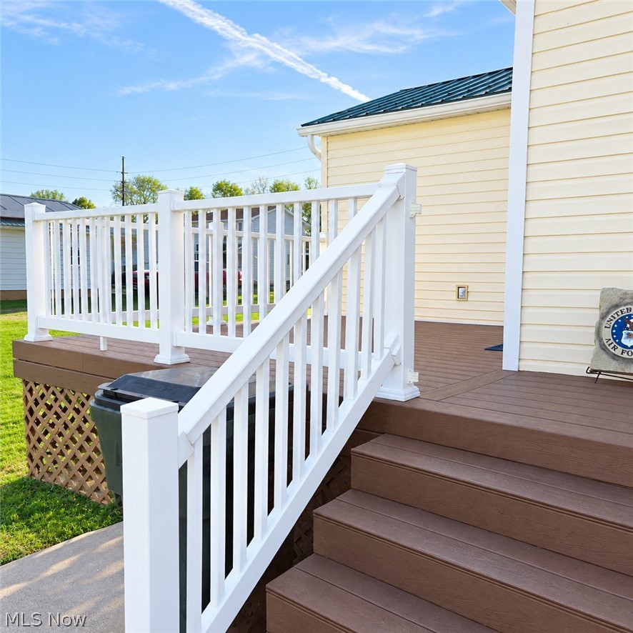 603 Oxford Avenue Newcomerstown OH 43832
