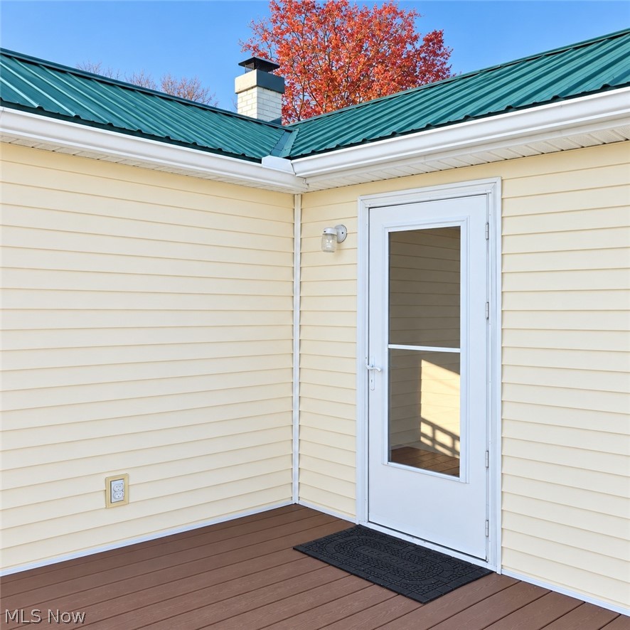 603 Oxford Avenue Newcomerstown OH 43832