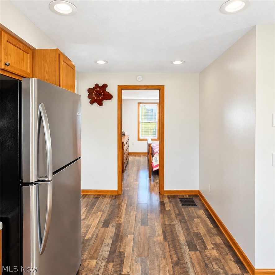 603 Oxford Avenue Newcomerstown OH 43832