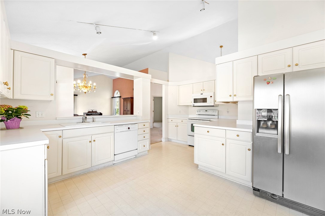 447 Armante Court Akron OH 44313
