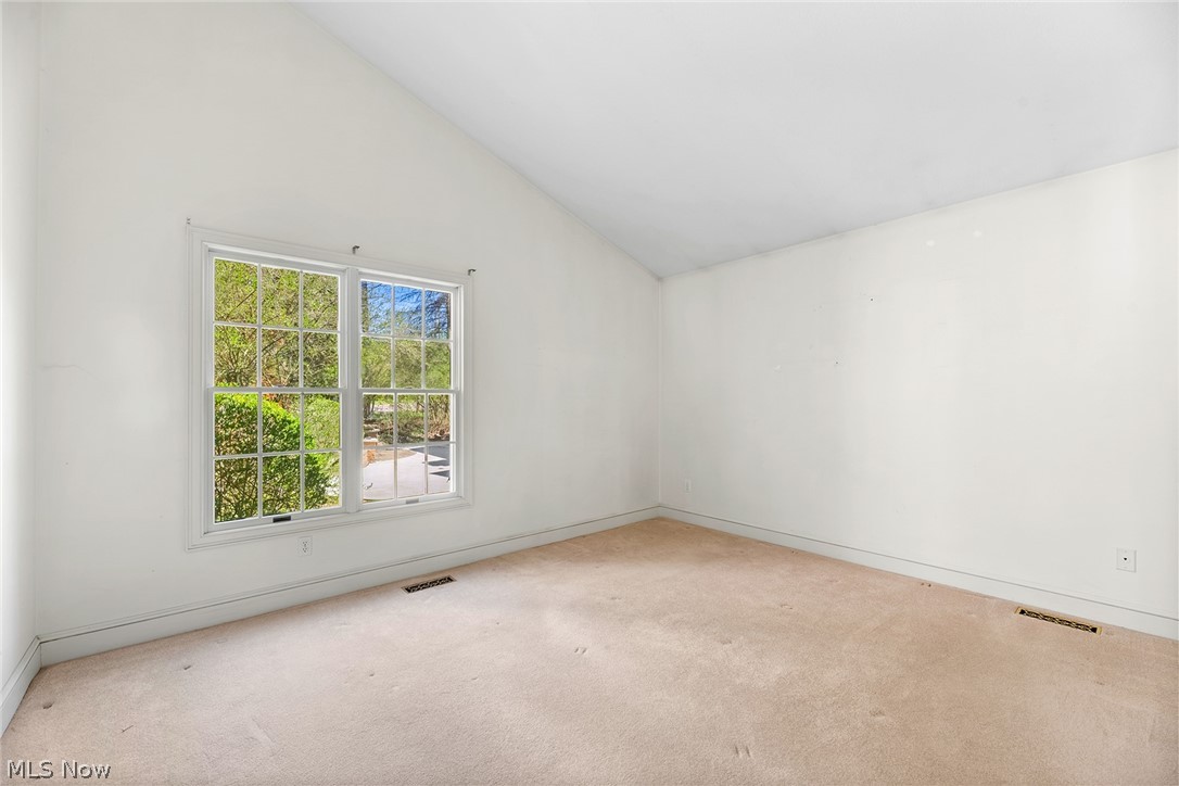447 Armante Court Akron OH 44313