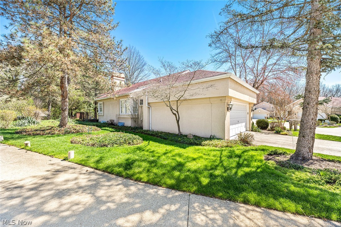 447 Armante Court Akron OH 44313