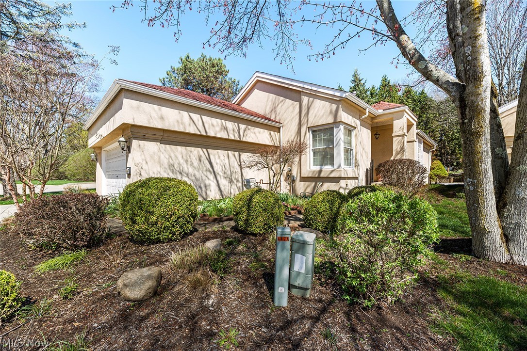 447 Armante Court Akron OH 44313
