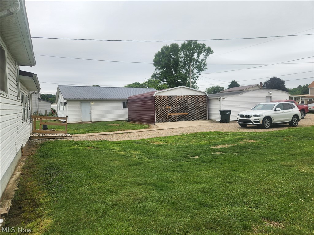 716 Adams Street Conesville OH 43811