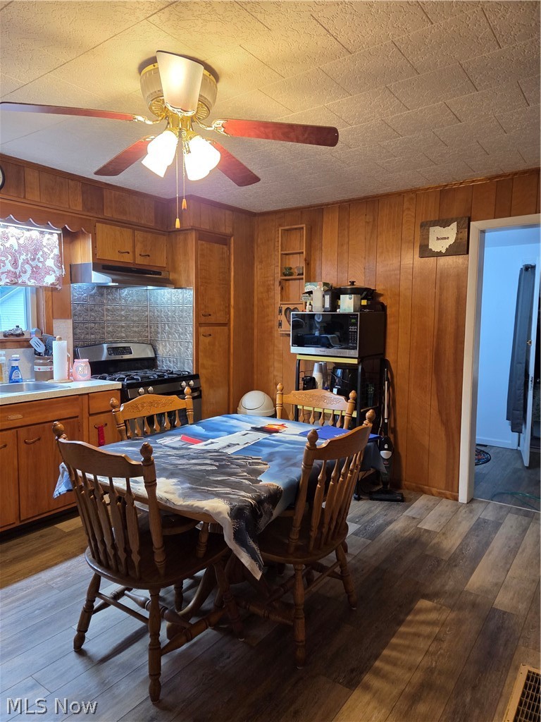 716 Adams Street Conesville OH 43811