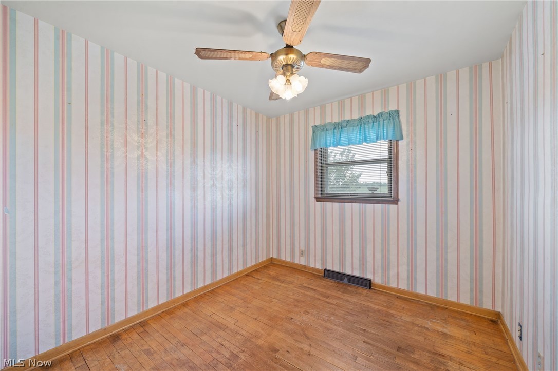 6990 Edison Street NE Hartville OH 44632
