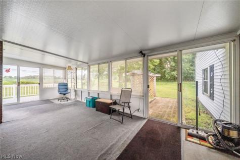 6990 Edison Street NE Hartville OH 44632