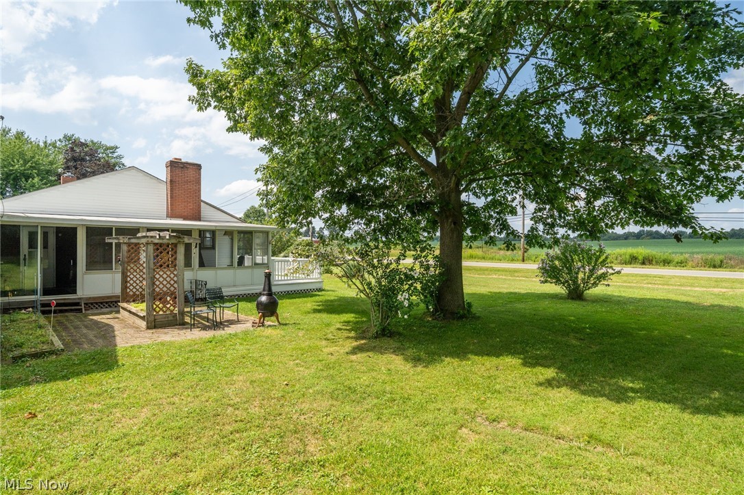 6990 Edison Street NE Hartville OH 44632