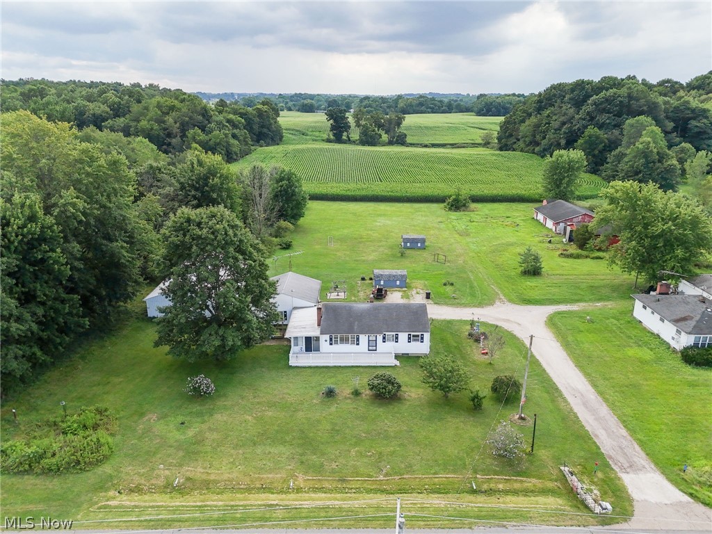 6990 Edison Street NE Hartville OH 44632