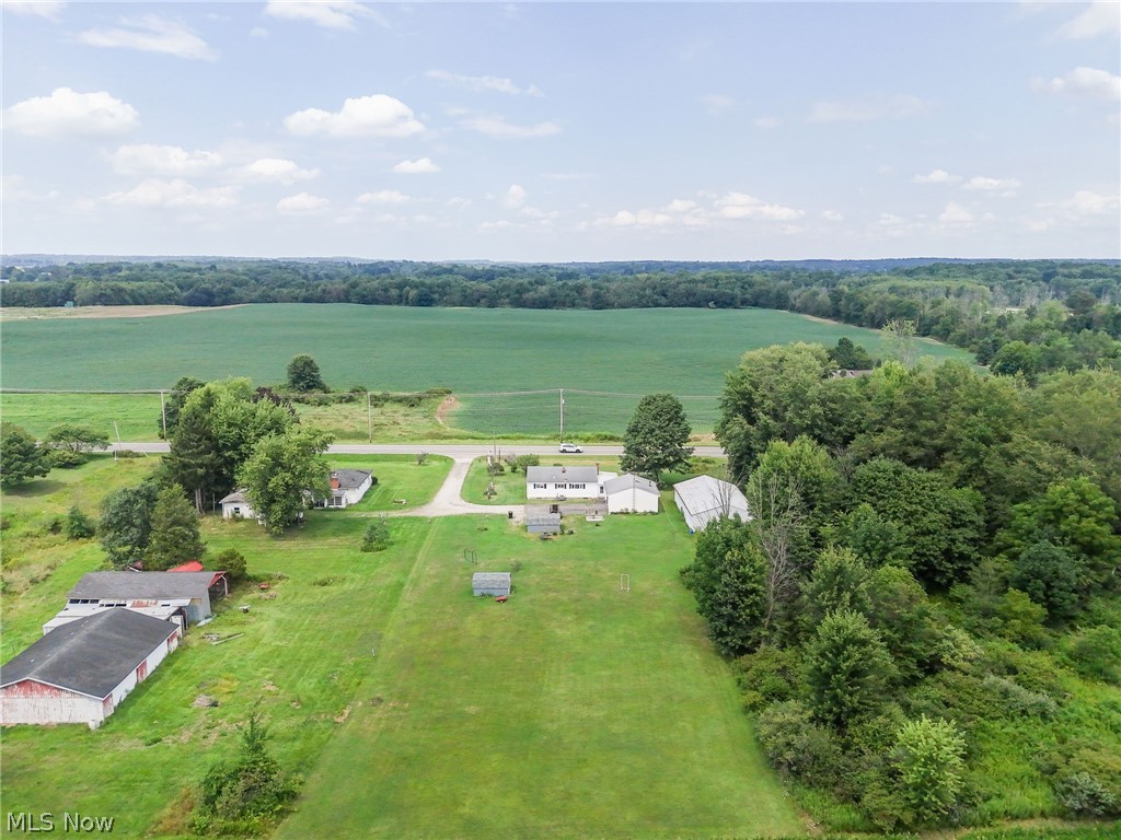 6990 Edison Street NE Hartville OH 44632