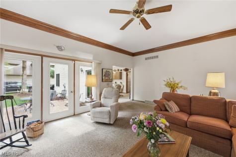 359 Williamsburg Drive Avon Lake OH 44012