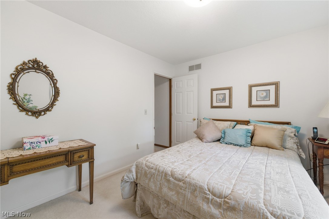 359 Williamsburg Drive Avon Lake OH 44012