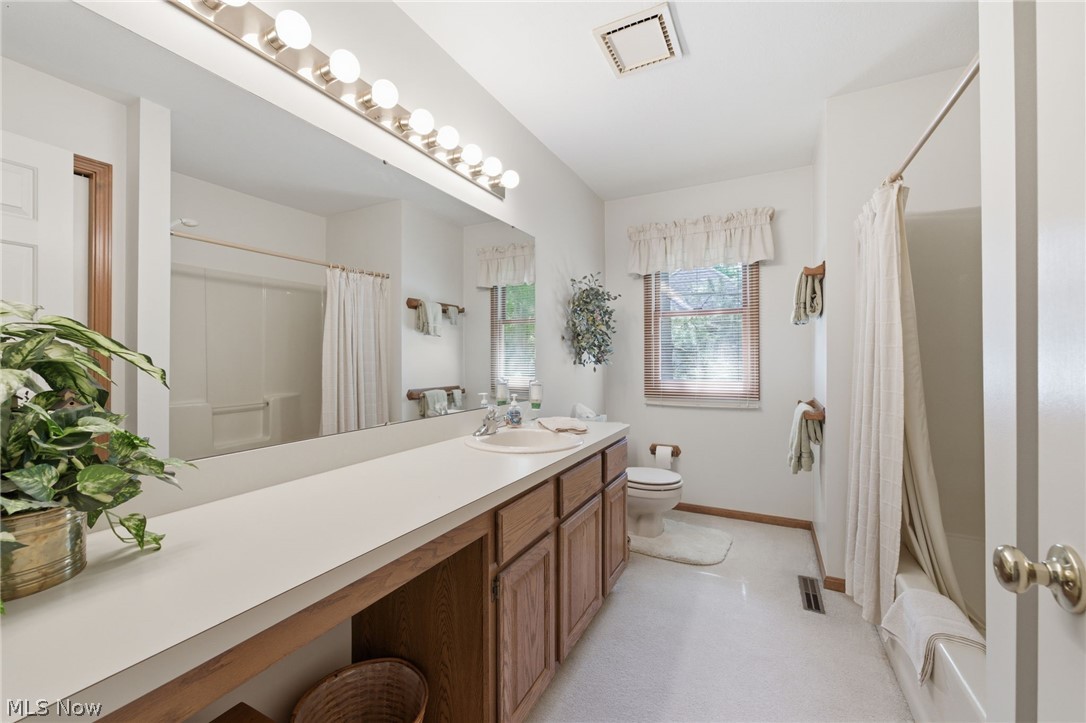 359 Williamsburg Drive Avon Lake OH 44012
