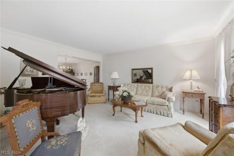 359 Williamsburg Drive Avon Lake OH 44012