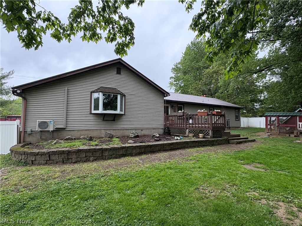 1697 W South Range Road North Lima OH 44452