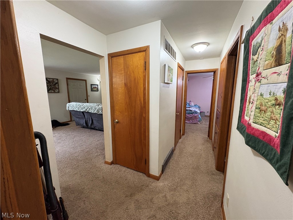 1697 W South Range Road North Lima OH 44452