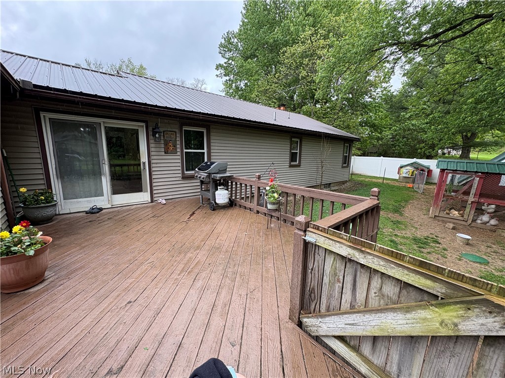 1697 W South Range Road North Lima OH 44452