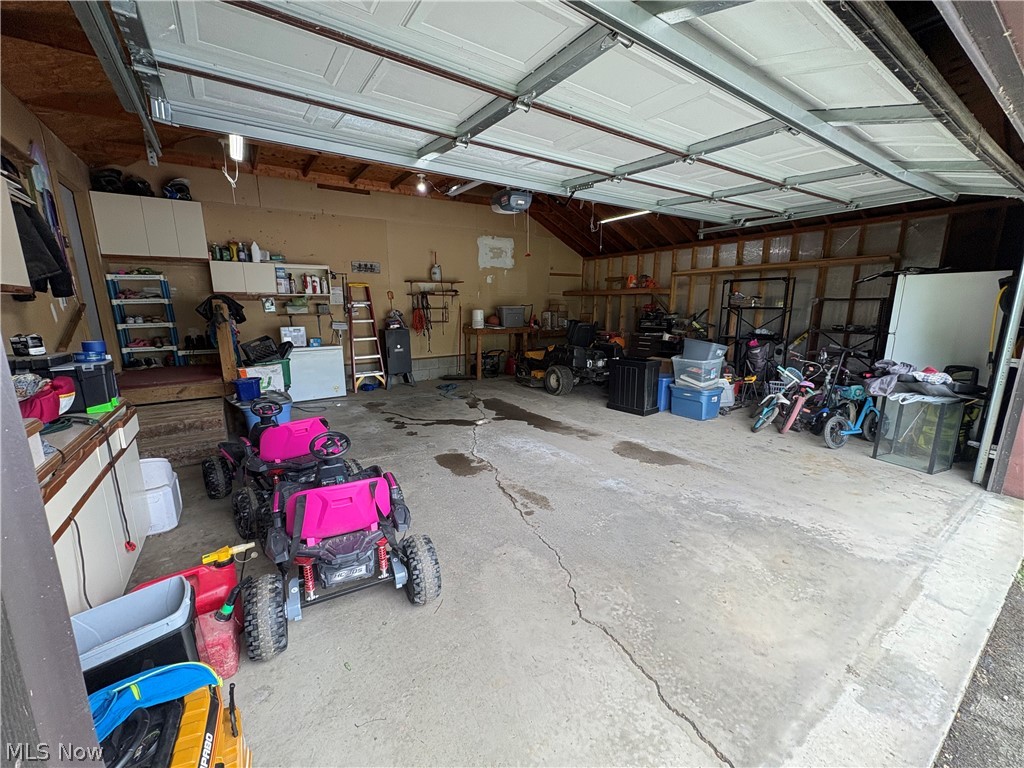 1697 W South Range Road North Lima OH 44452