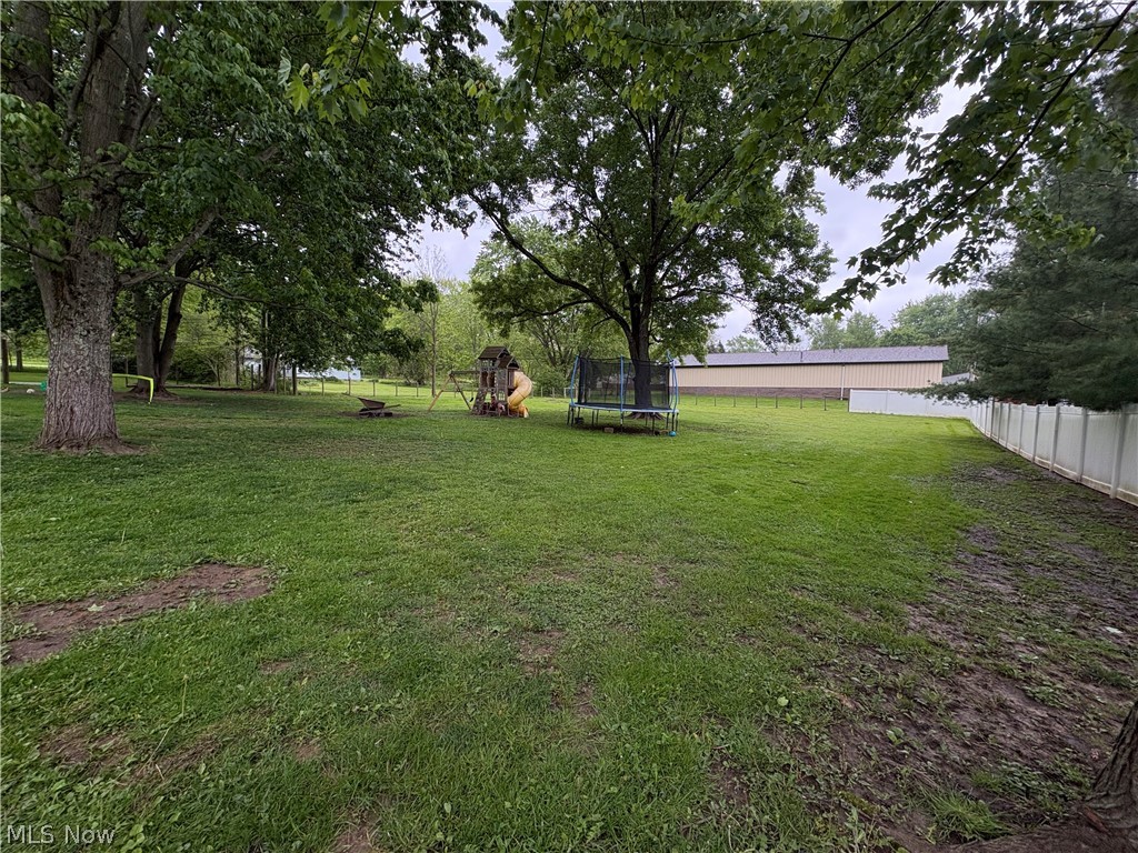 1697 W South Range Road North Lima OH 44452