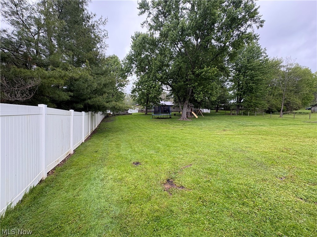 1697 W South Range Road North Lima OH 44452