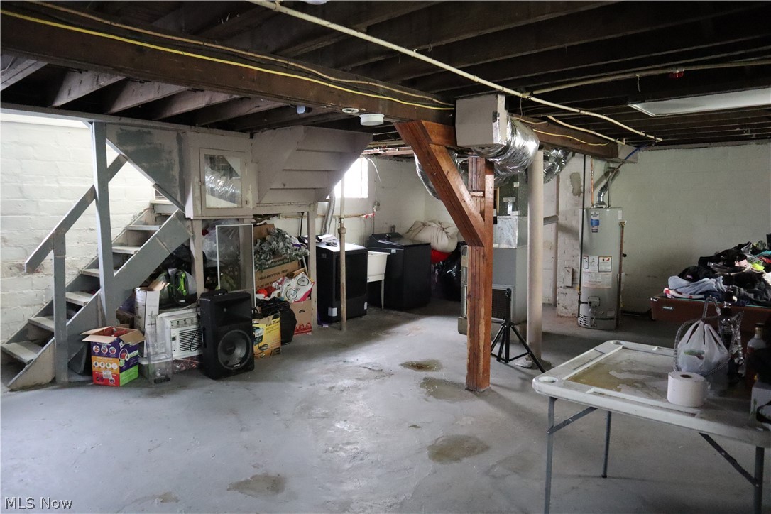 3577 W 105th Street Cleveland OH 44111
