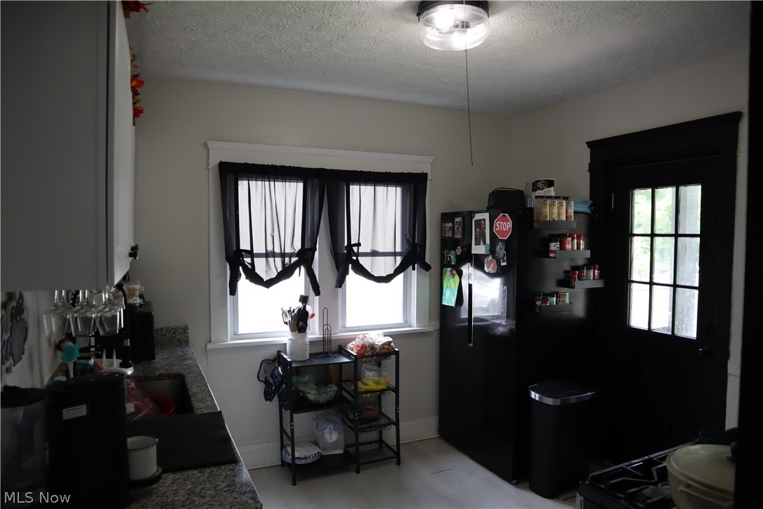 3577 W 105th Street Cleveland OH 44111