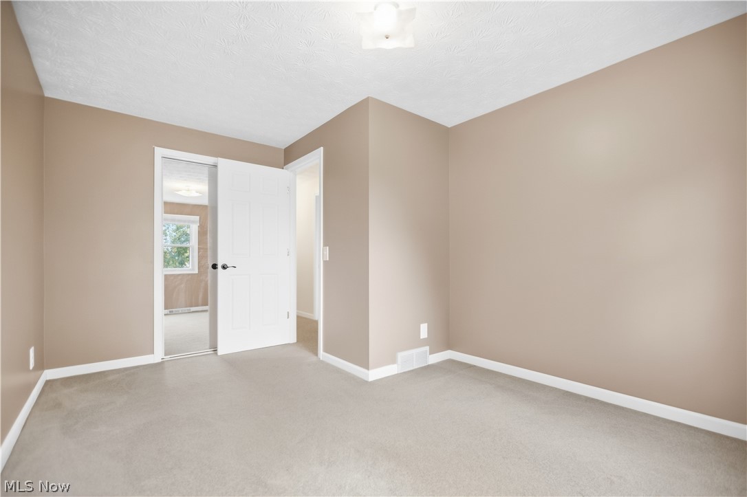 5972 Keller Road Akron OH 44319