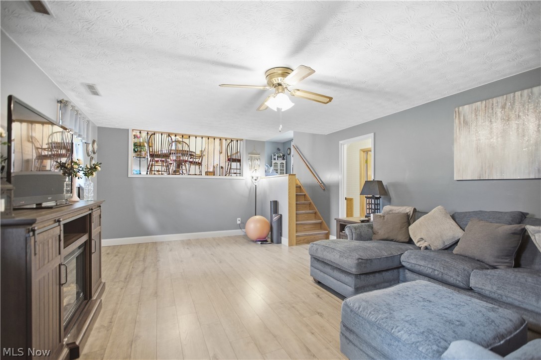 5972 Keller Road Akron OH 44319