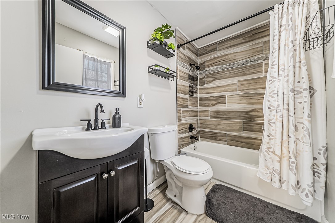 1423 E 120th Street Cleveland OH 44106