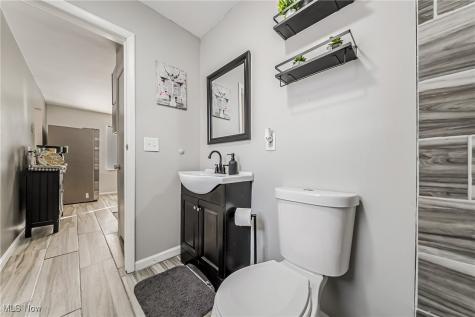 1423 E 120th Street Cleveland OH 44106