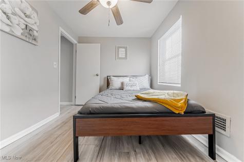 1423 E 120th Street Cleveland OH 44106