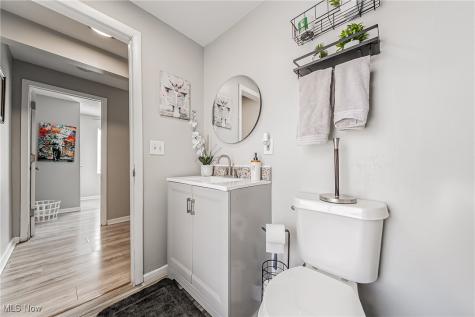 1423 E 120th Street Cleveland OH 44106