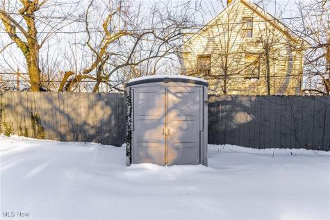 1423 E 120th Street Cleveland OH 44106