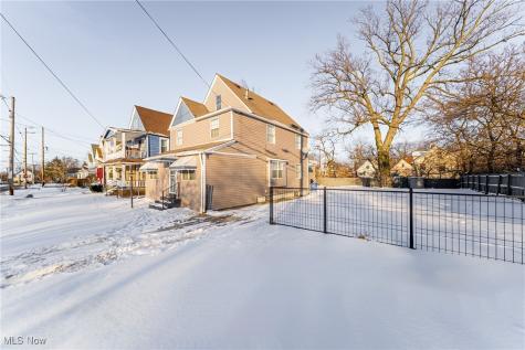 1423 E 120th Street Cleveland OH 44106