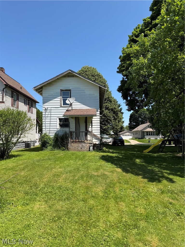 226 2nd Street SW Brewster OH 44613