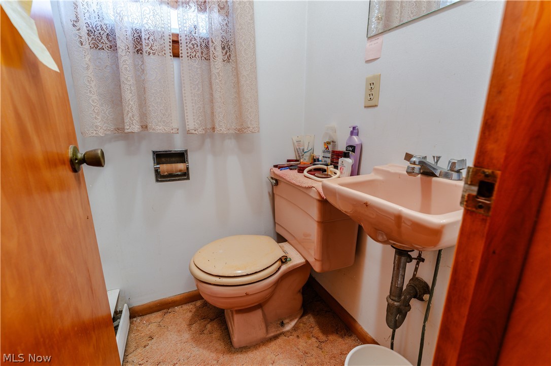 5329 Slater Road Williamsfield OH 44093