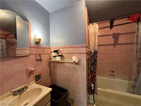 612 Pittsburgh Street Steubenville OH 43952