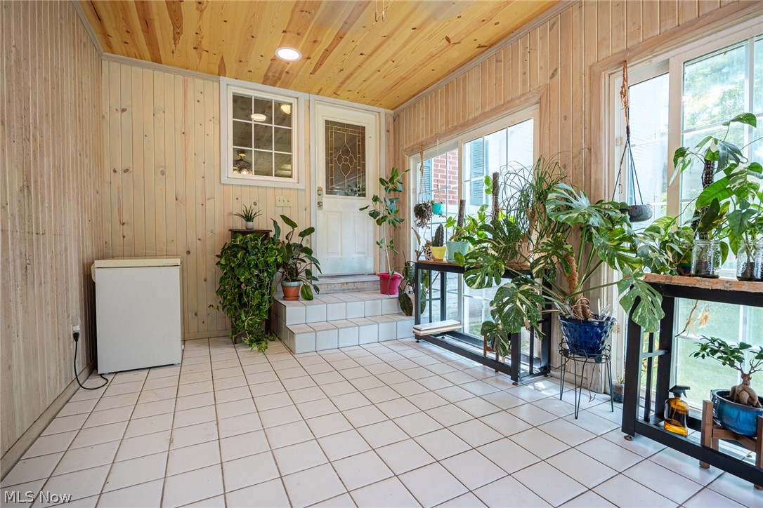 2001 Cambridge Road Coshocton OH 43812
