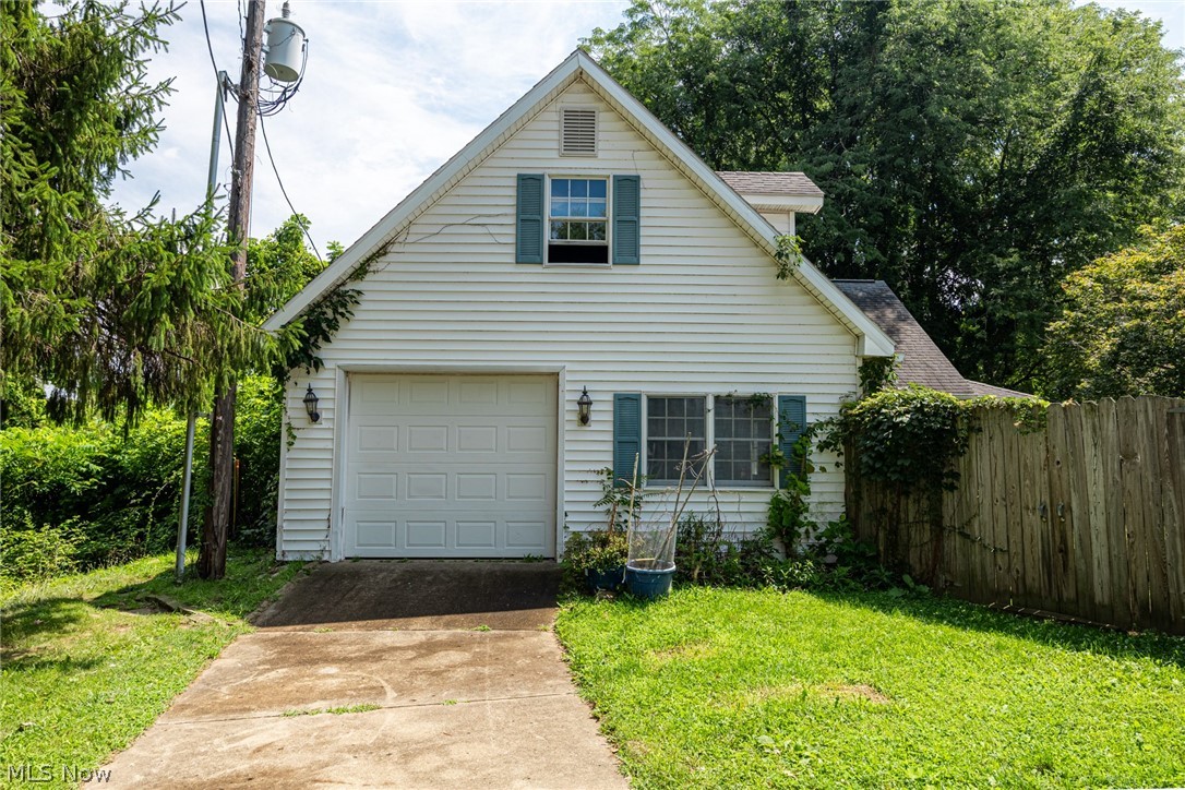 2001 Cambridge Road Coshocton OH 43812