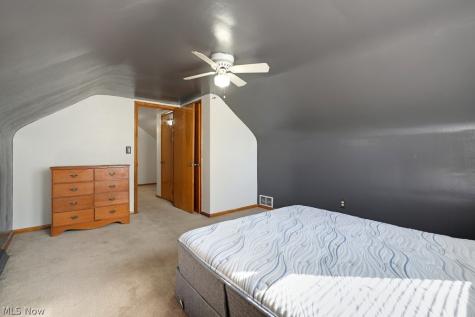 1718 Woodlawn Avenue NW Canton OH 44708