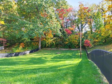 1718 Woodlawn Avenue NW Canton OH 44708