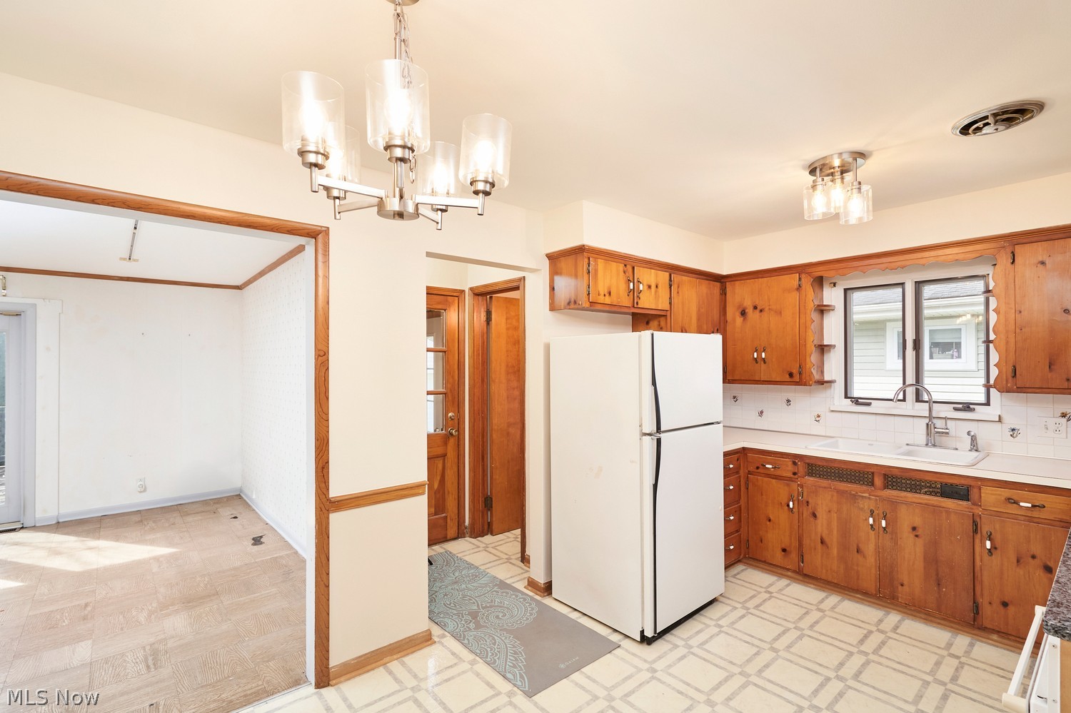 1700 Kingsley Avenue Akron OH 44313