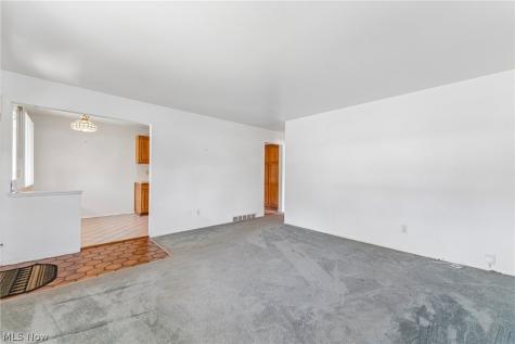 1829 Eldon Drive Wickliffe OH 44092
