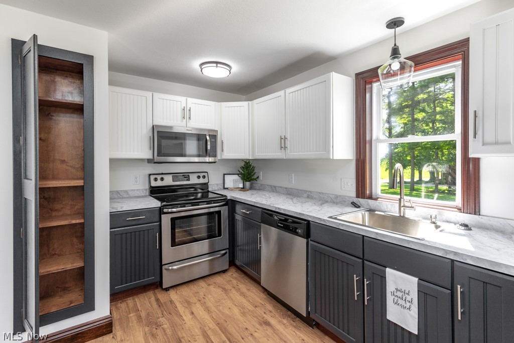 7377 Pontius Street NE Hartville OH 44632