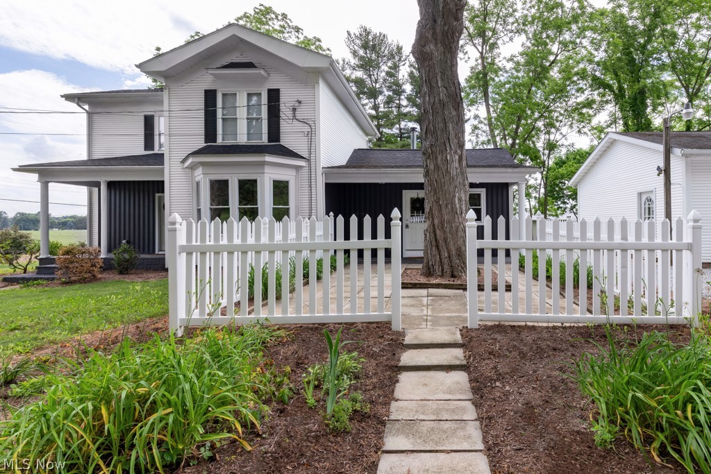 7377 Pontius Street NE Hartville OH 44632