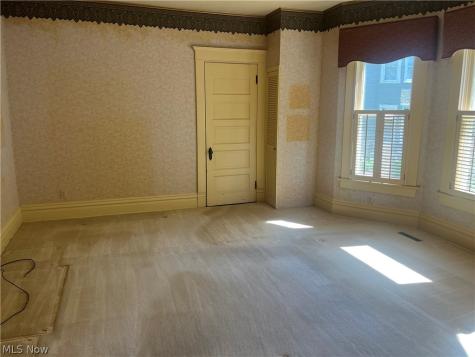 504 Cutler Street Marietta OH 45750