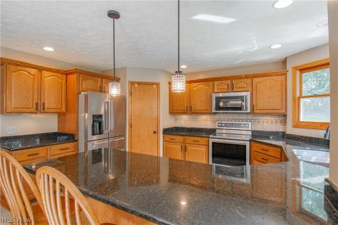 11002 Trenton Road NW Uniontown OH 44685