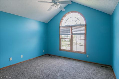 11002 Trenton Road NW Uniontown OH 44685