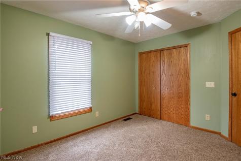 11002 Trenton Road NW Uniontown OH 44685