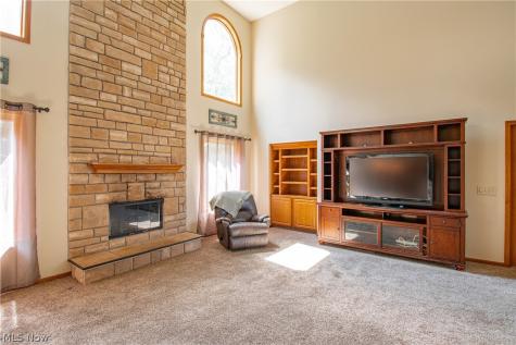 11002 Trenton Road NW Uniontown OH 44685